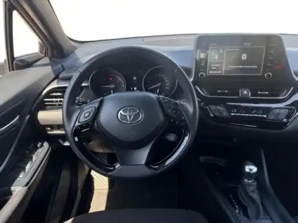 Photo 26 Toyota C-HR  1.8 Hybride 122ch Dynamic E-CVT