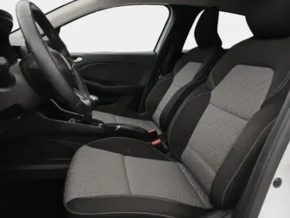 Photo 28 Renault Clio  1.5 Blue dCi 100ch Evolution