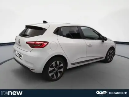 Photo 19 Renault Clio  1.5 Blue dCi 100ch Evolution