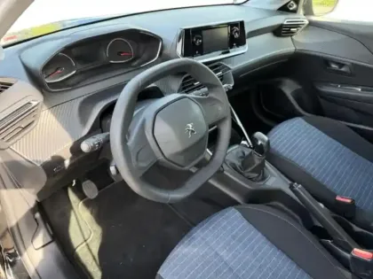 Photo 9 Peugeot 208  1.2 PureTech 75ch S&S Like