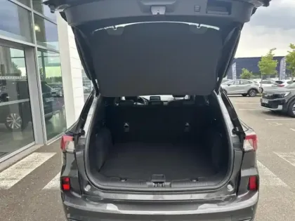 Photo 12 Ford Kuga  2.5 Duratec 190ch FHEV Vignale BVA