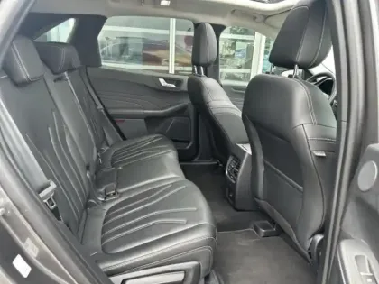 Photo 10 Ford Kuga  2.5 Duratec 190ch FHEV Vignale BVA