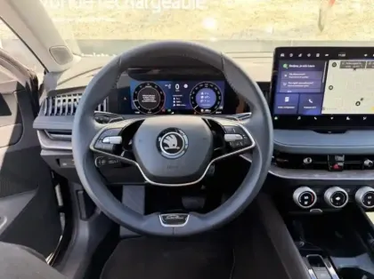 Photo 10 Skoda Superb  1.5 TSI ACT 150 mHEV Laurin & Klement DSG7