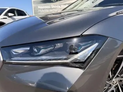 Photo 6 Skoda Superb  1.5 TSI ACT 150 mHEV Laurin & Klement DSG7