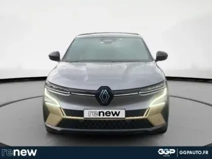 Photo 7 Renault Megane  E-Tech Electric EV60 220ch Iconic super charge -B