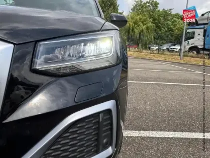 Photo 12 Audi Q2  35 TFSI 150ch Advanced S tronic 7
