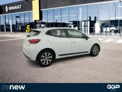 Photo 7 Renault Clio  1.6 E-Tech hybride 145ch Equilibre