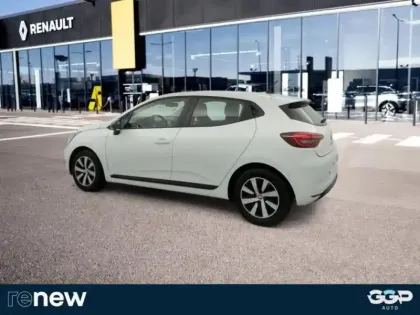 Photo 9 Renault Clio  1.6 E-Tech hybride 145ch Equilibre
