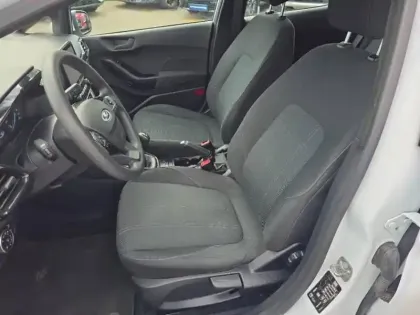 Photo 8 Ford Fiesta  1.0 EcoBoost 95ch Connect Business Nav 5p