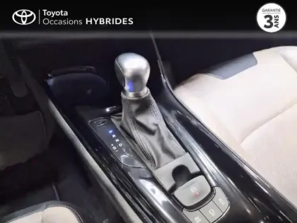 Photo 11 Toyota C-HR  2.0 Hybride 184ch Collection E-CVT