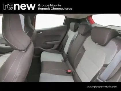 Photo 11 Renault Clio  1.6 E-Tech 145ch full hybrid Evolution - 24
