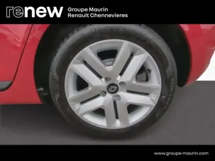 Photo 13 Renault Clio  1.6 E-Tech 145ch full hybrid Evolution - 24