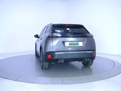 Photo 6 Peugeot 2008  PureTech 130 S&S EAT8