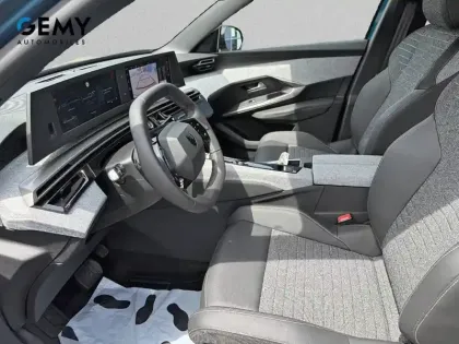 Photo 8 Peugeot 3008  Plug-in Hybrid 195 e-DCS7