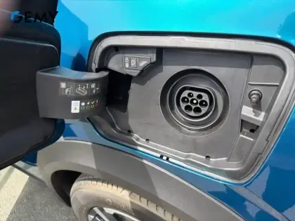 Photo 12 Peugeot 3008  Plug-in Hybrid 195 e-DCS7