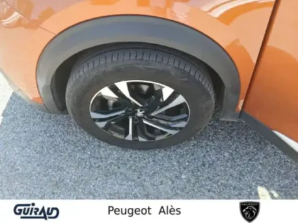 Photo 10 Peugeot 2008  PureTech 130 S&S EAT8