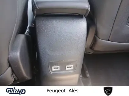 Photo 13 Peugeot 2008  PureTech 130 S&S EAT8