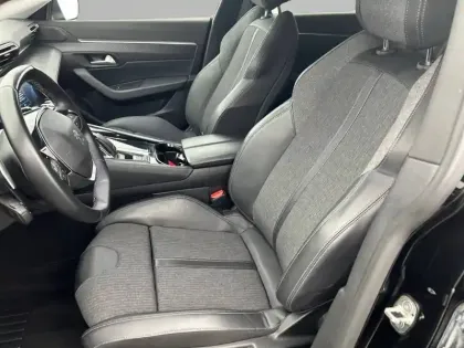 Photo 10 Peugeot 508  SW PureTech 180 ch S&S EAT8