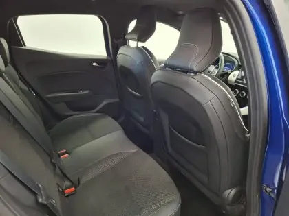 Photo 27 Renault Clio  E-Tech 140 - 21
