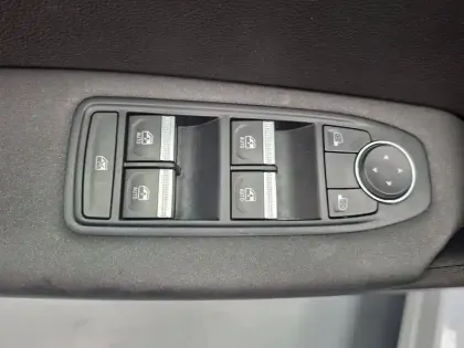 Photo 32 Renault Captur  Eco-G 100 ch