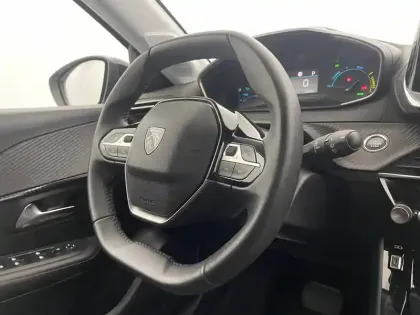 Photo 30 Peugeot 208  Electrique 50 kWh 136ch