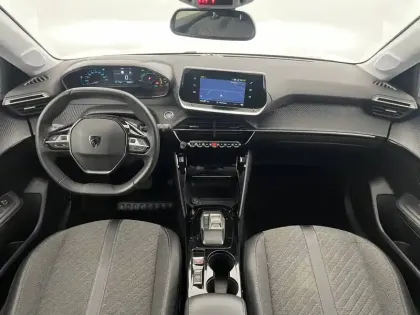 Photo 29 Peugeot 208  Electrique 50 kWh 136ch
