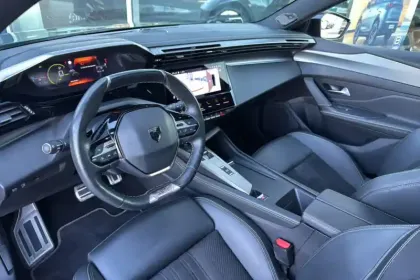 Photo 17 Peugeot 308  PHEV 225 e-EAT8