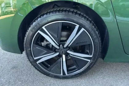 Photo 10 Peugeot 308  PHEV 225 e-EAT8