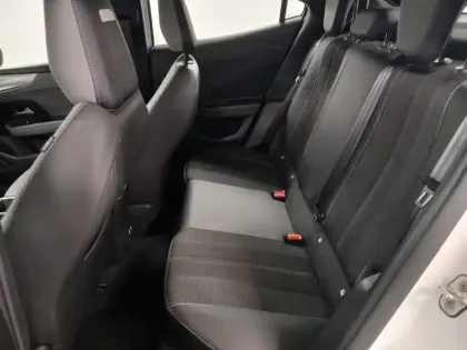 Photo 10 Opel Mokka  Electrique 136 ch & Batterie 50 kWh