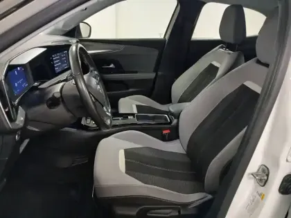 Photo 8 Opel Mokka  Electrique 136 ch & Batterie 50 kWh