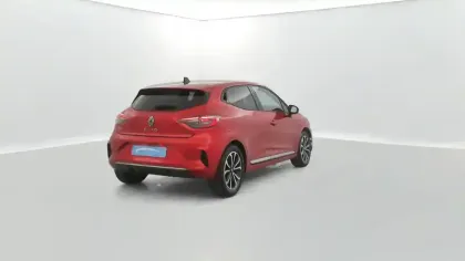 Photo 13 Renault Clio  E-Tech full hybrid 145 ch GSR2