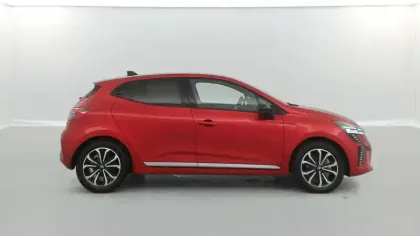 Photo 14 Renault Clio  E-Tech full hybrid 145 ch GSR2
