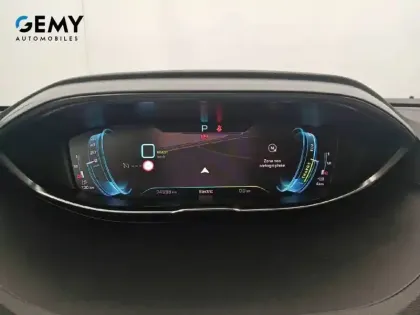 Photo 15 Peugeot 3008  Hybrid 225 e-EAT8