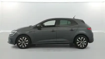 Photo 11 Renault Megane Mégane IV Berline Blue dCi 115 - 21N