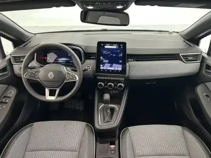 Photo 37 Renault Clio  E-Tech full hybrid 145 ch GSR2