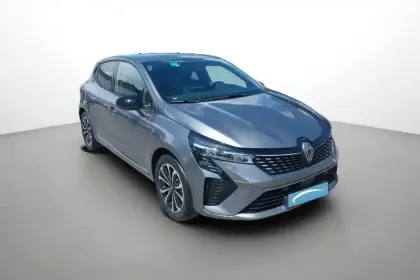 Photo 7 Renault Clio  E-Tech full hybrid 145 ch GSR2