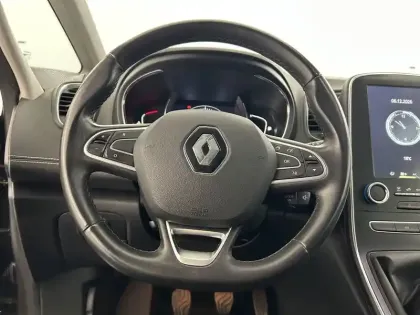 Photo 23 Renault Scenic Grand  Blue dCi 120