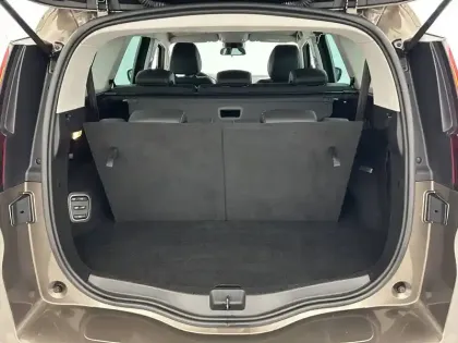 Photo 26 Renault Scenic Grand  Blue dCi 120