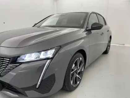 Photo 45 Peugeot 308  Hybrid 136 e-DCS6