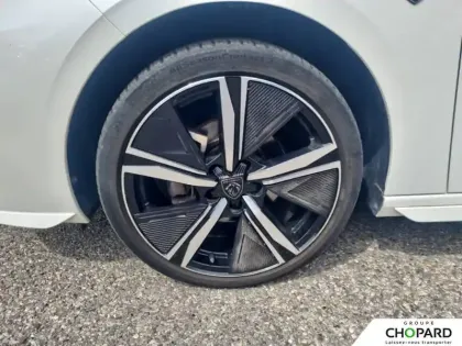 Photo 11 Peugeot 308  PureTech 130ch S&S EAT8