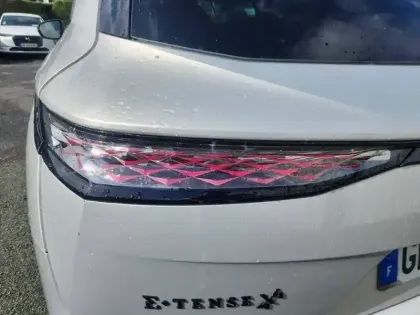 Photo 16 DS DS 7  Hybride Rechargeable E-Tense 360 EAT8 4x4