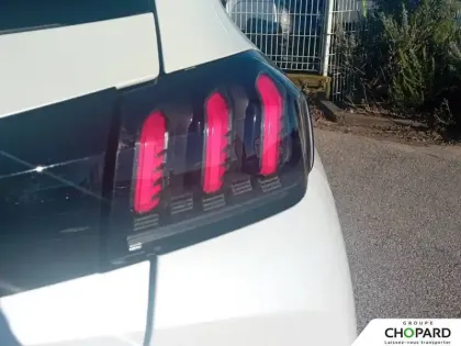Photo 23 Peugeot 208  PureTech 100 S&S BVM6