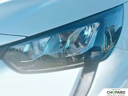 Photo 22 Peugeot 208  PureTech 100 S&S BVM6