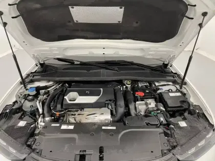Photo 19 DS DS 4  Hybride E-Tense 225 EAT8