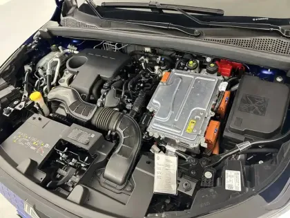 Photo 25 Renault Captur  E-Tech full hybrid 145 ch