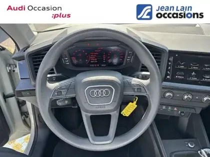 Photo 11 Audi A1  Sportback 25 TFSI 95 ch BVM5