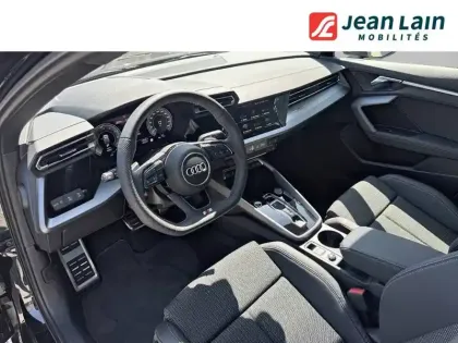 Photo 18 Audi A3  Sportback TFSI e Hybride rechargeable 204 S tronic 6