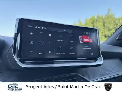 Photo 17 Peugeot 2008  100 S&S BVM6