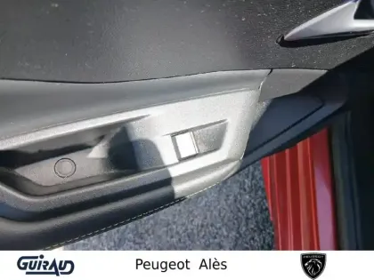 Photo 12 Peugeot 308  PureTech 130ch S&S EAT8