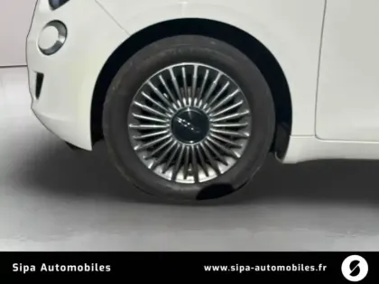 Photo 8 Fiat 500  e 95 ch